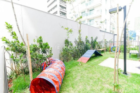Image 33 - 986141