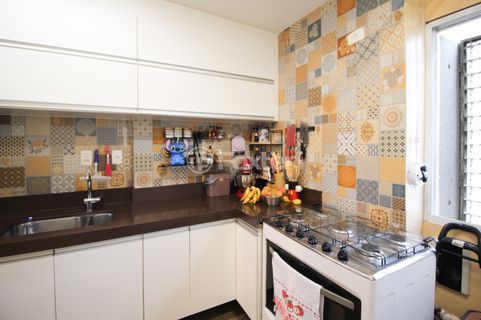 Image 7 - 986332