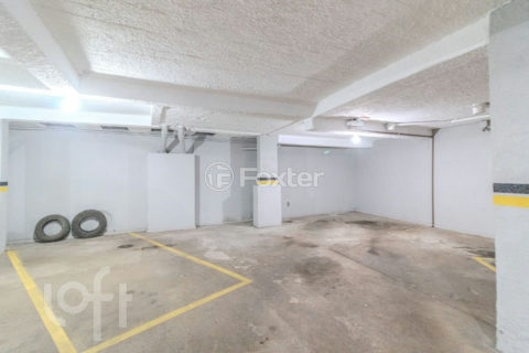 Image 39 - 986376