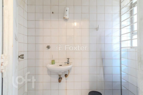 Image 37 - 986376
