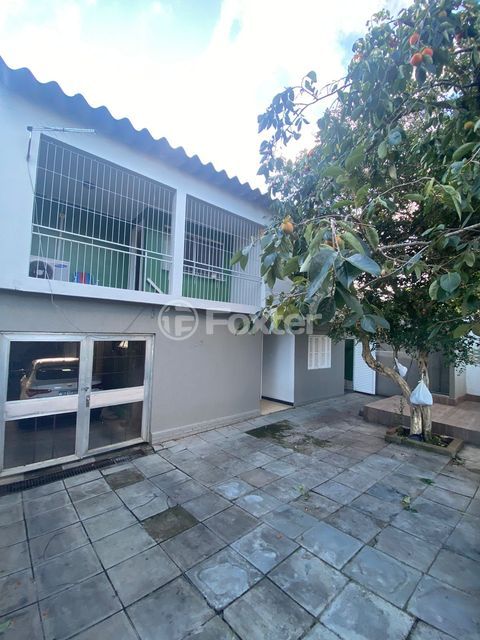 Image 27 - 986384