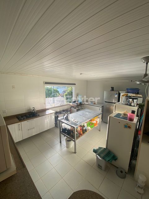 Image 11 - 986384