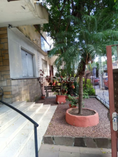 Image 6 - 986387