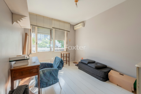 Image 8 - 986396