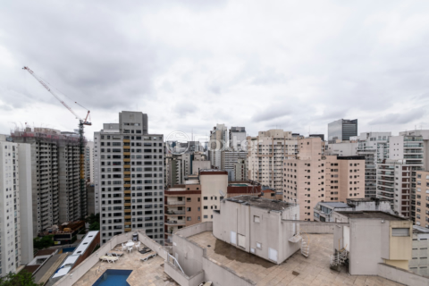 Image 11 - 986428