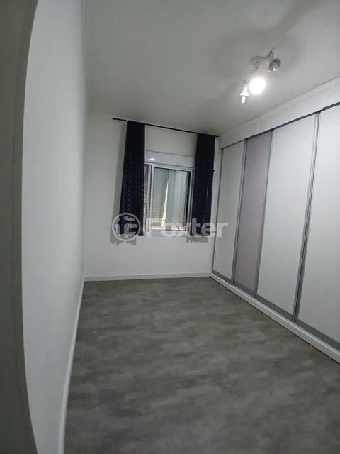 Image 6 - 986446