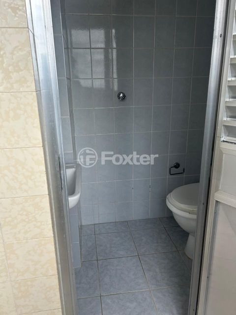 Image 7 - 986448