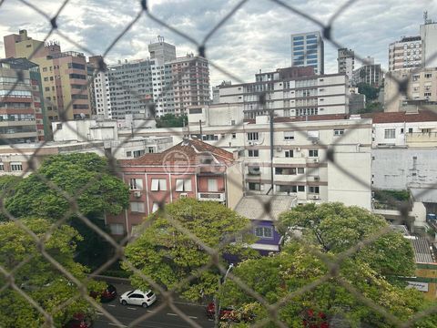 Image 23 - 986448