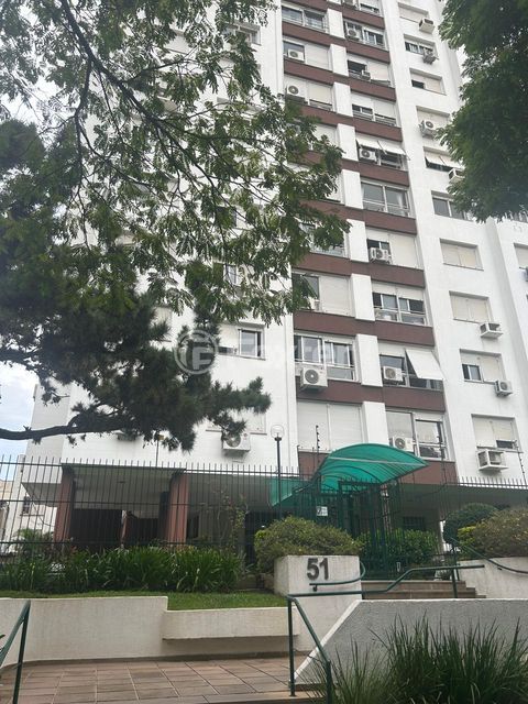 Image 3 - 986448