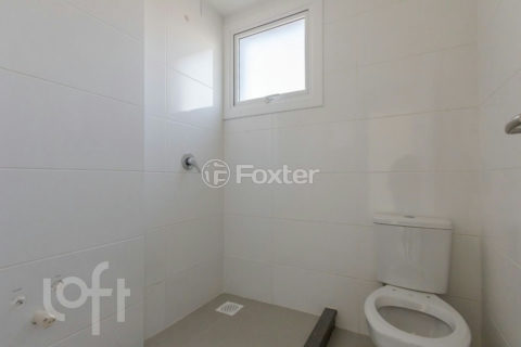Image 32 - 986551