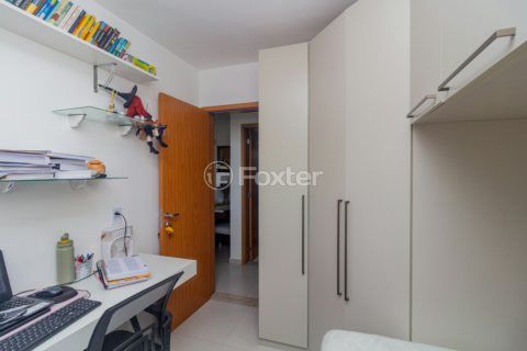 Image 7 - 986677