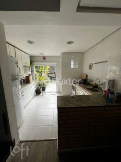 Image 2 - 986696