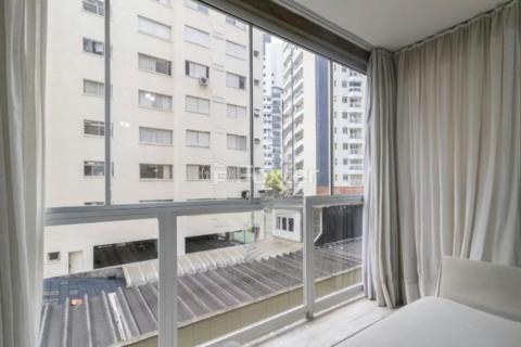 Image 7 - 986768