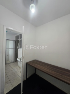 Image 21 - 986814