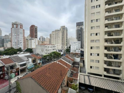 Image 7 - 987003