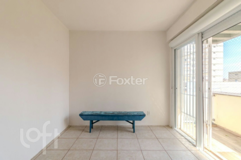 Image 7 - 987007