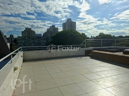 Image 35 - 987010