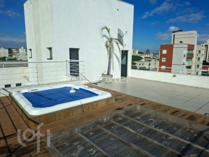 Image 33 - 987010