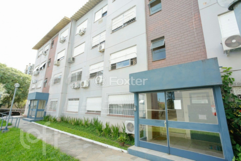 Image 21 - 987013