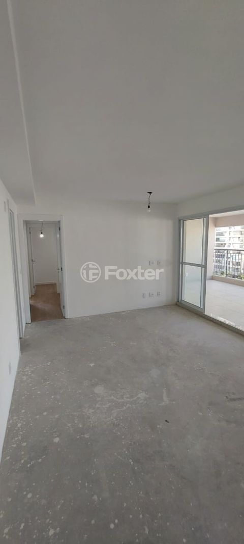 Image 3 - 987030