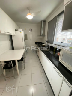 Image 3 - 987085