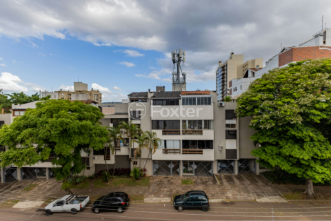 Image 8 - 987141