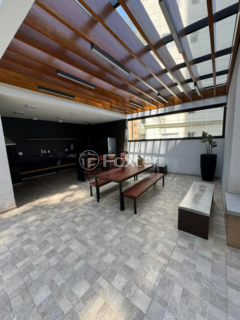Image 33 - 987147