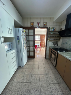 Image 4 - 987268