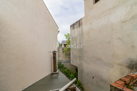 Image 7 - 987330