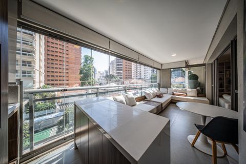 Image 39 - 987334