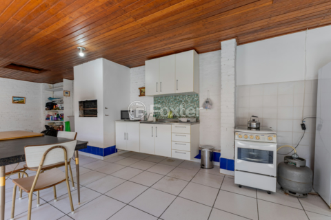 Image 37 - 987376