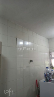 Image 7 - 987404