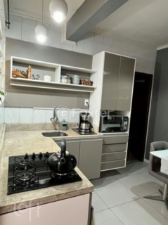 Image 4 - 987444