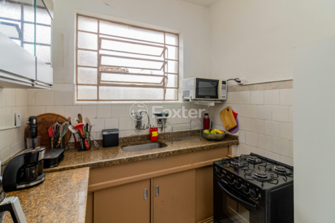 Image 21 - 987546
