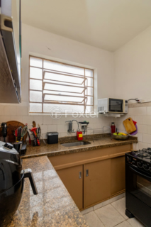 Image 19 - 987546