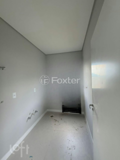Image 3 - 987548