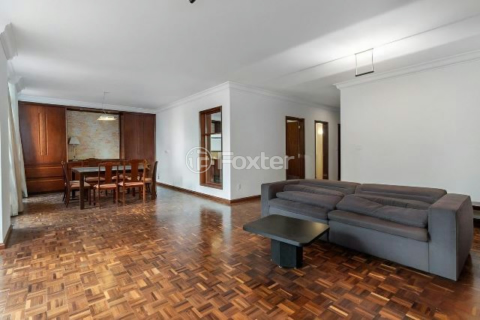 Image 3 - 987556