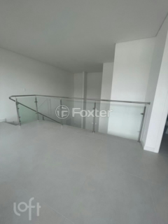 Image 3 - 987557