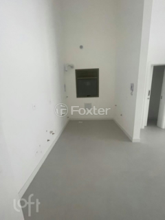 Image 1 - 987557