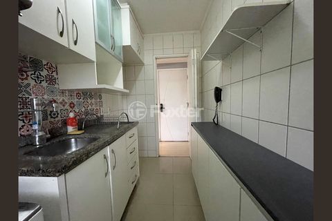 Image 27 - 987689
