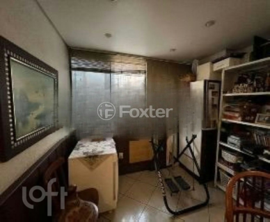 Image 3 - 987738