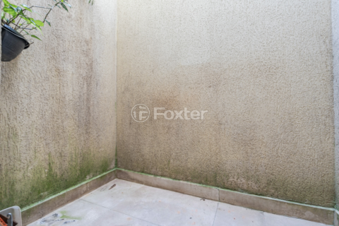 Image 8 - 987770