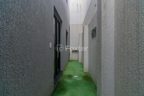 Image 8 - 987786