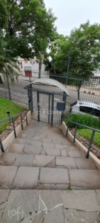 Image 10 - 987844