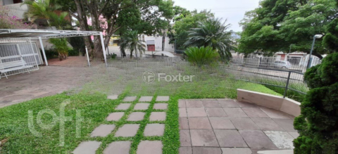 Image 4 - 987844