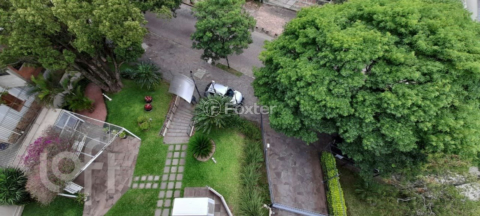 Image 9 - 987844