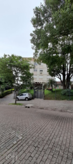 Image 3 - 987844