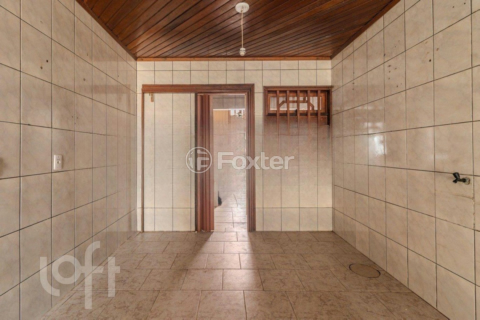 Image 4 - 987857