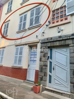 Image 3 - 987893