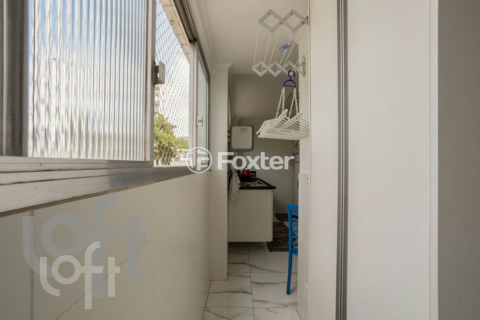 Image 32 - 987906